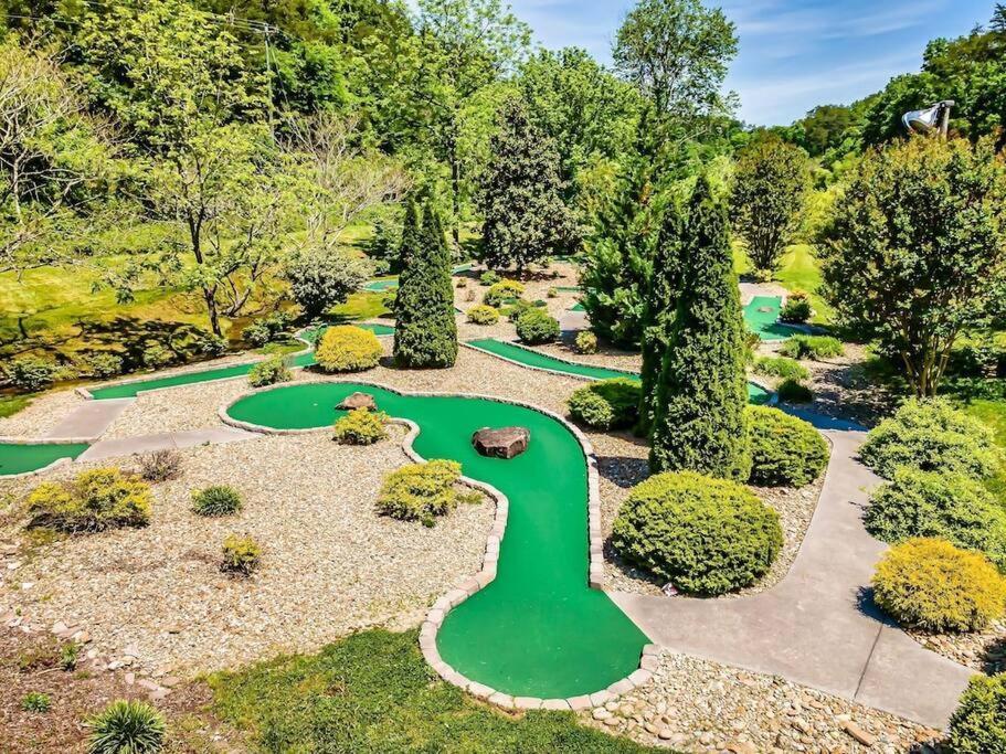 Cabin-N-Smokys! Indoor Resort Pool Views Hot Tub Game Room Sevierville Exterior foto