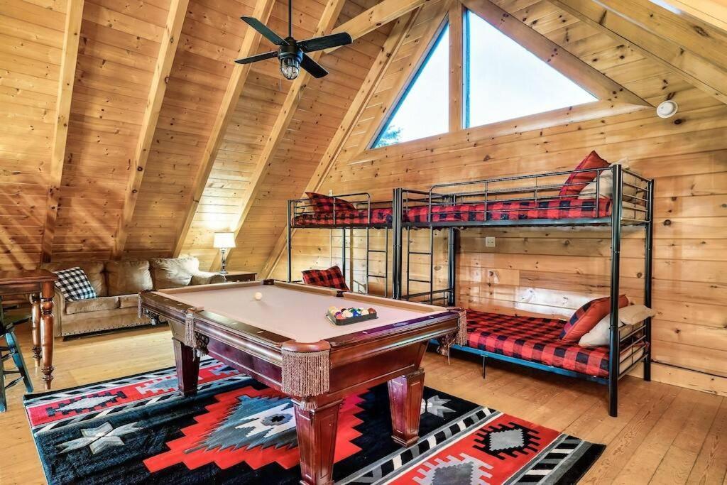 Cabin-N-Smokys! Indoor Resort Pool Views Hot Tub Game Room Sevierville Exterior foto